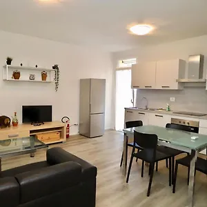 Piazzetta Franchi Appartamento